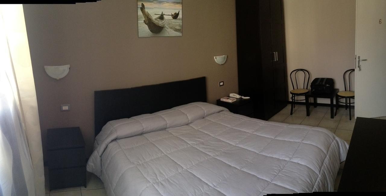 Albergo Aurora Grignasco Zimmer foto